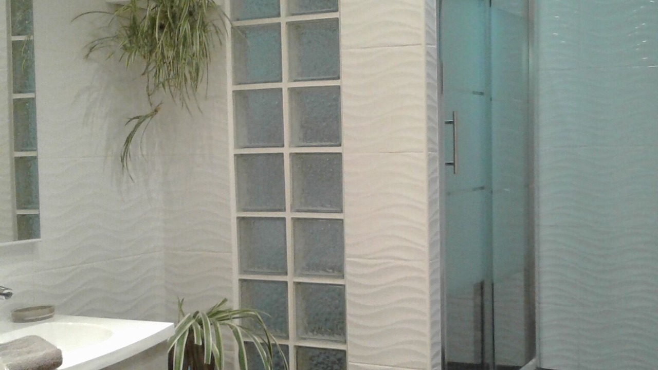 Photo of Bathroom in Entrecasteaux