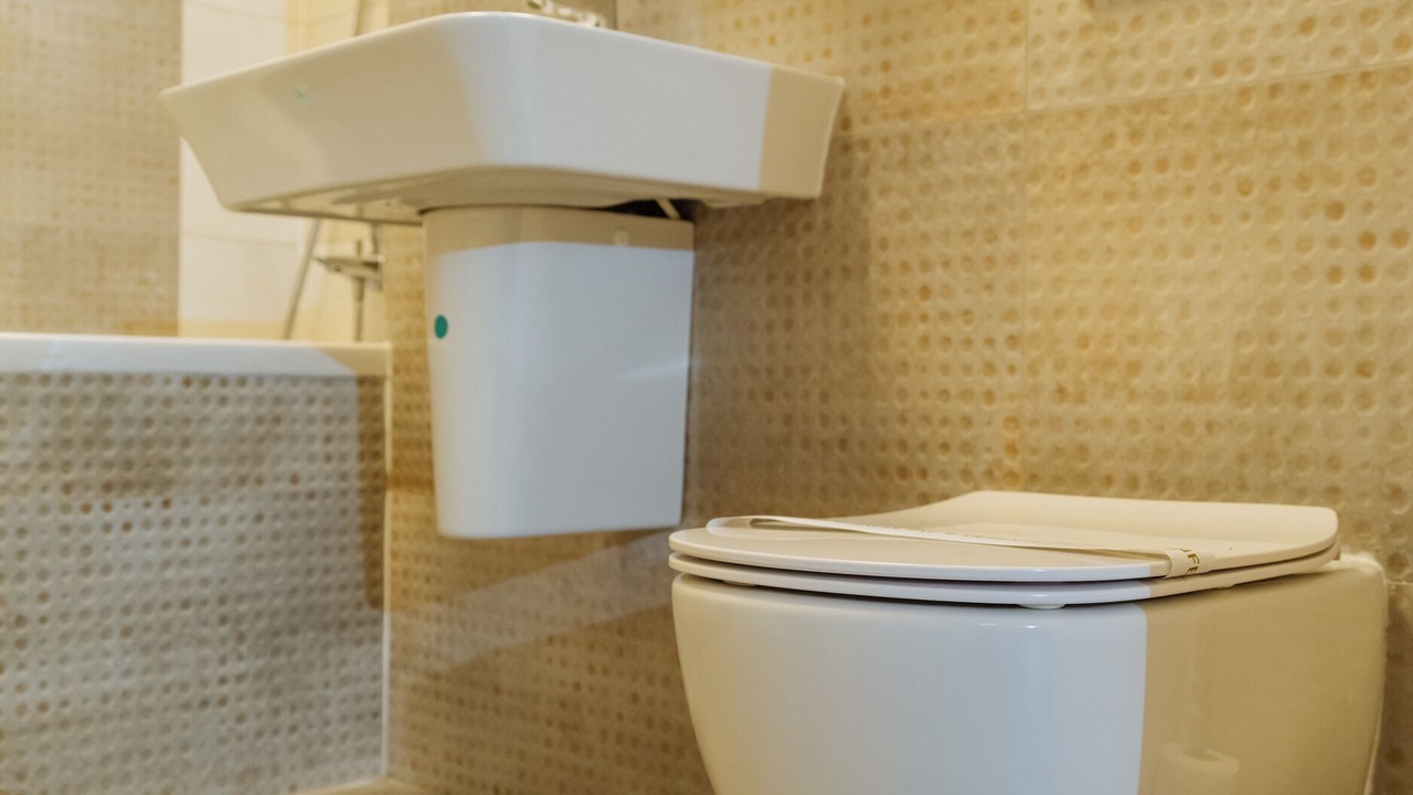 Photo of Bathroom in Aviatiei