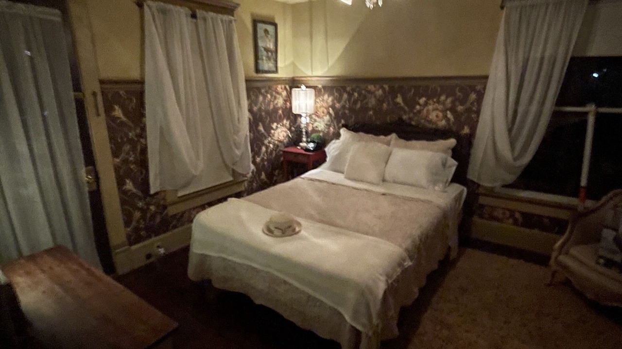 Photo of Bedroom in Thayer