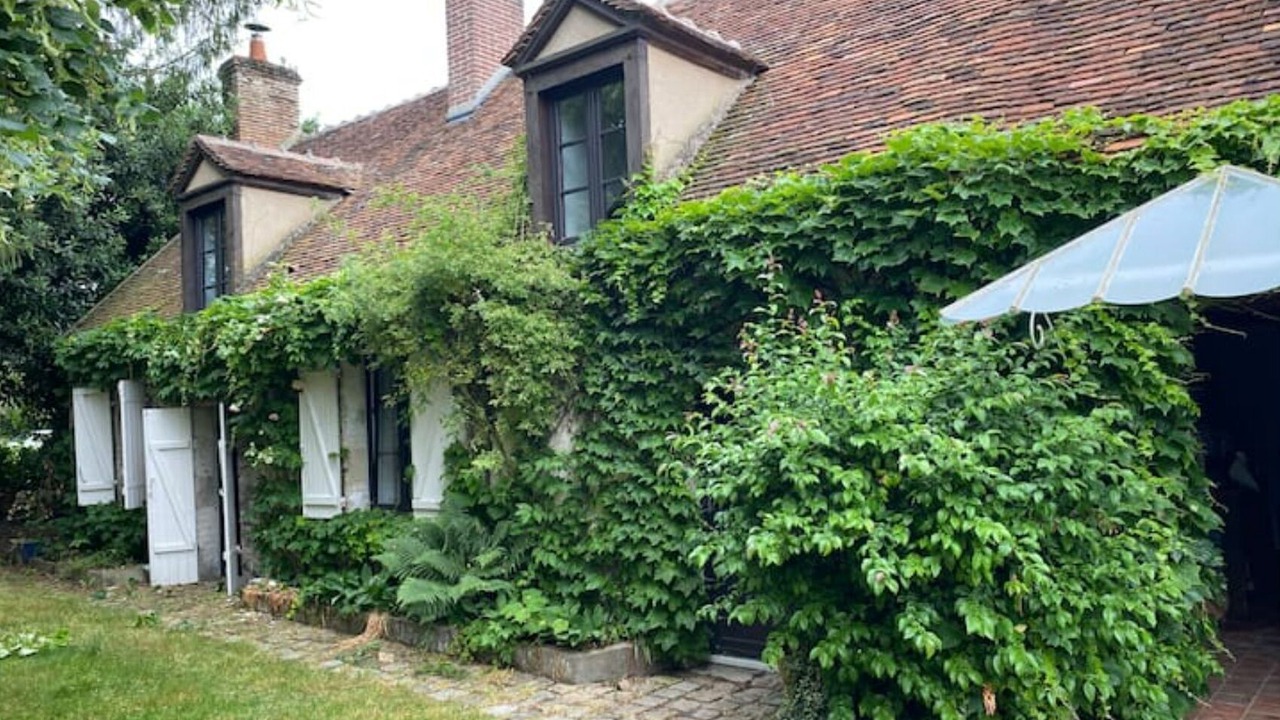 Photo of Outdoor in Combreux