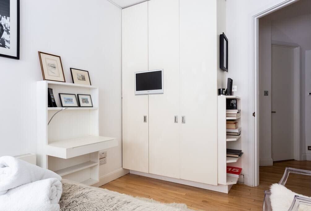 Photo of Bedroom in Abingdon