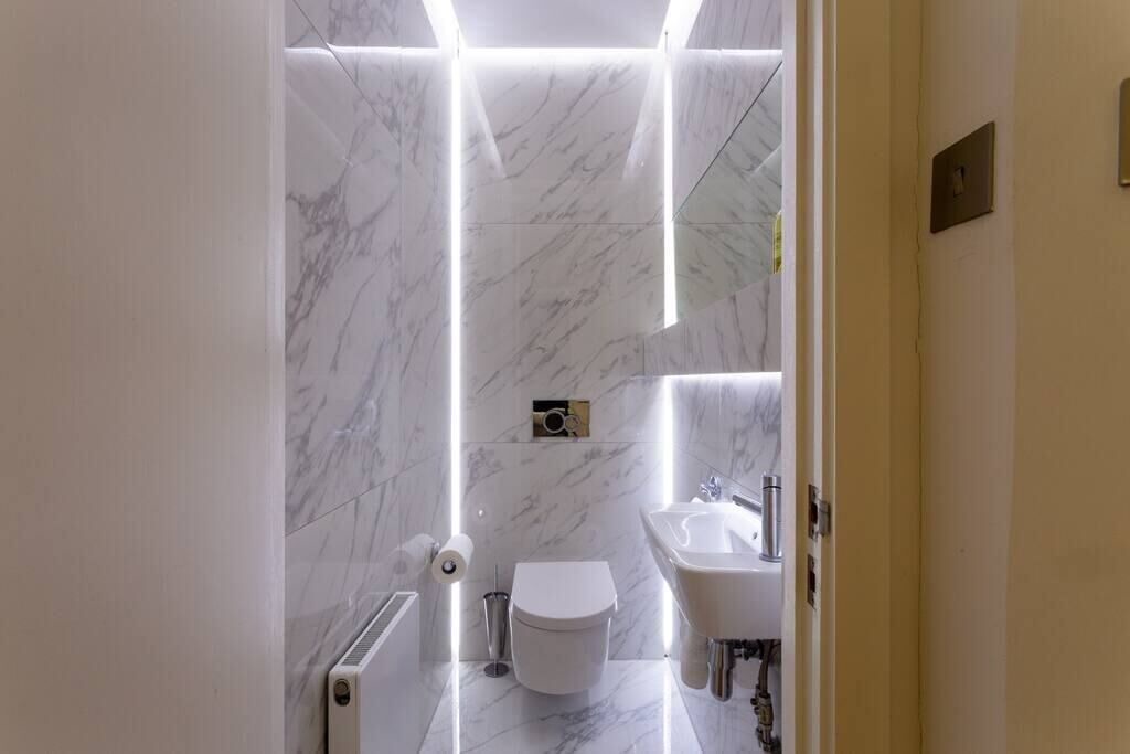 Photo of Bathroom in Abingdon
