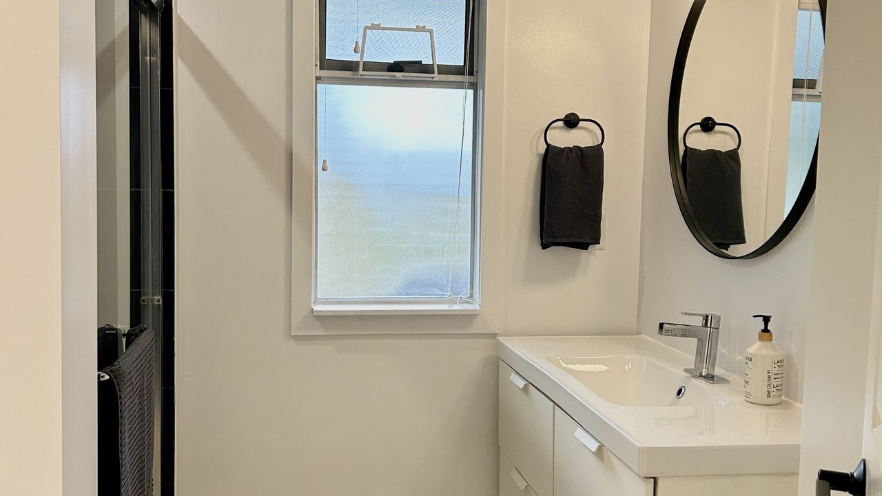 Photo of Bathroom in Walnut Grove