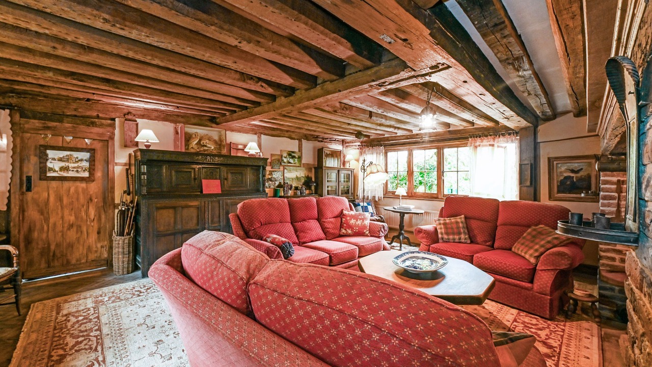 Photo of Bedroom in Barns Green