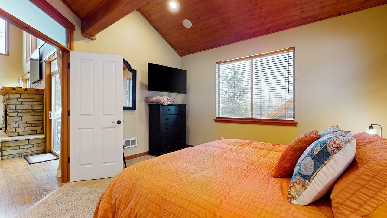 Photo of Bedroom in Hyak