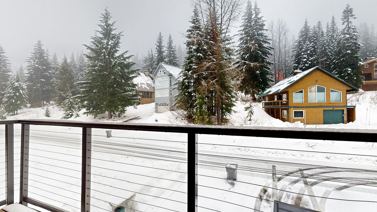 Photo of Outdoor in Hyak