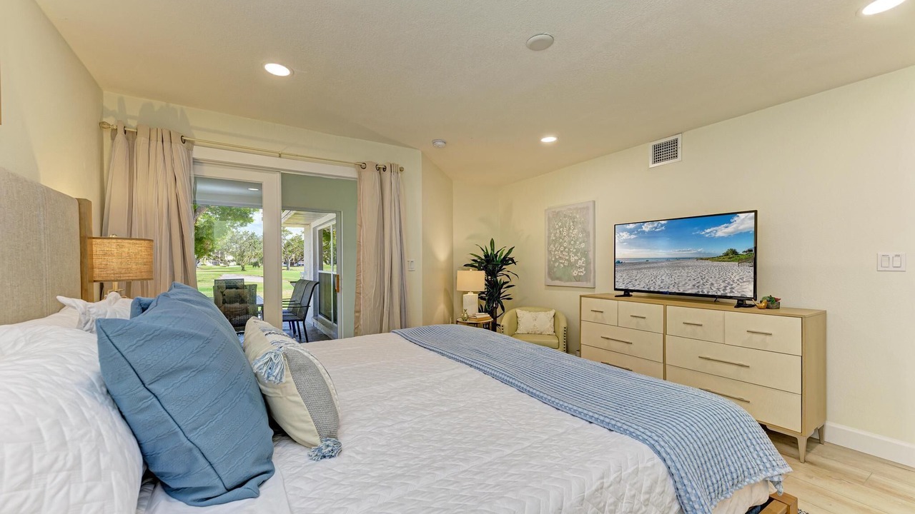 Photo of Bedroom in Trailer Estates