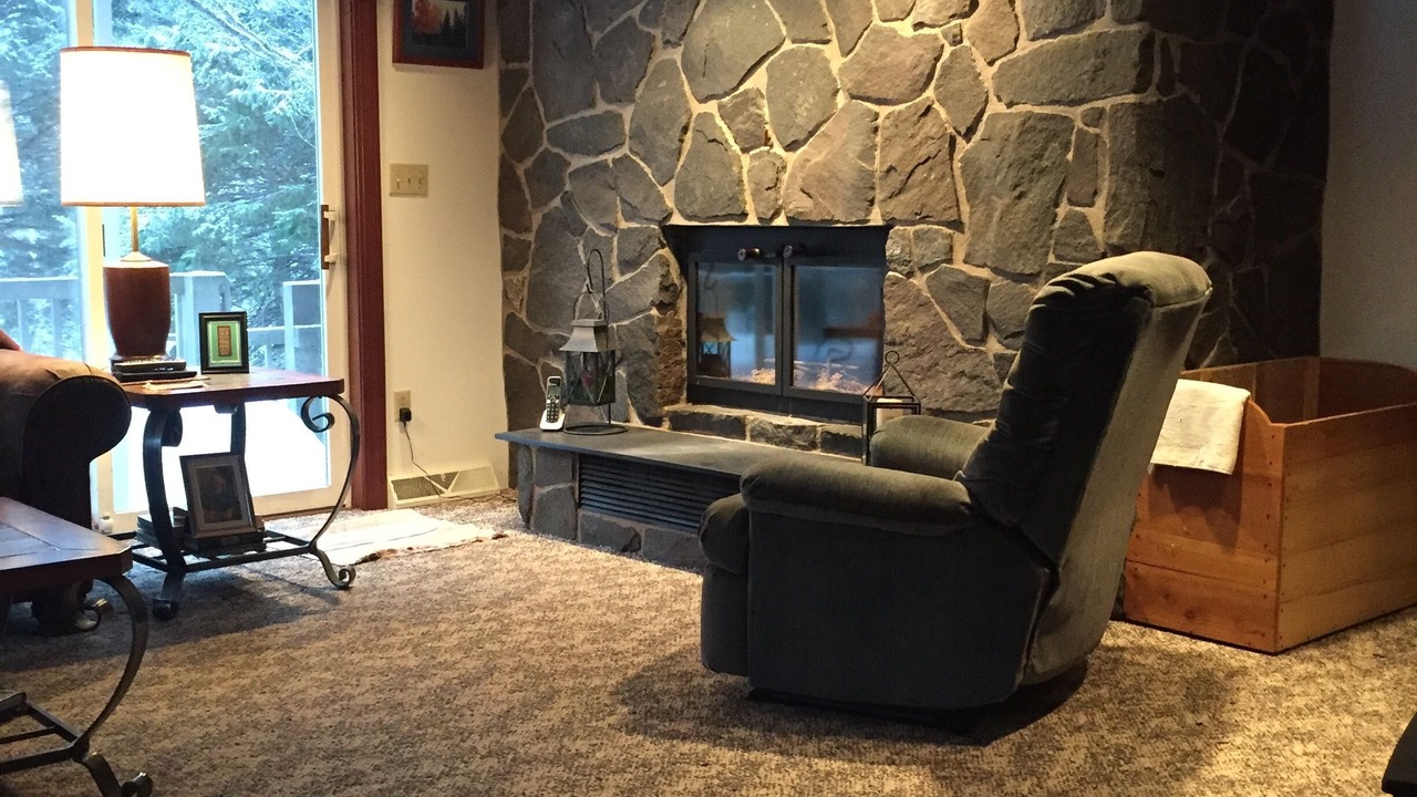 Photo of Livingroom in Chassell