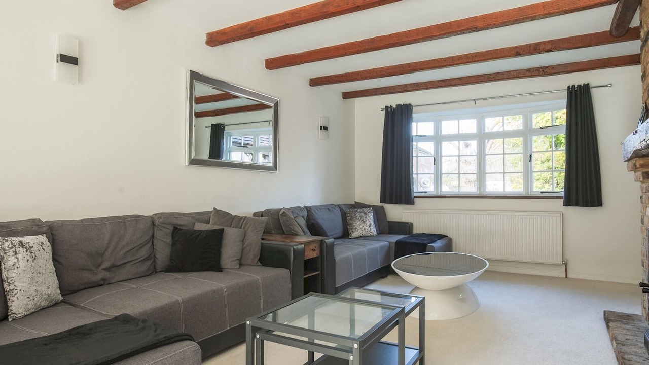 Photo of Livingroom in Wraysbury