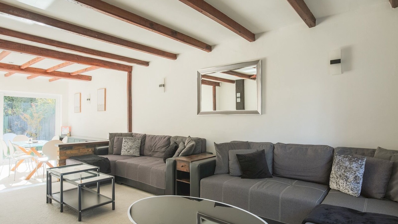 Photo of Livingroom in Wraysbury