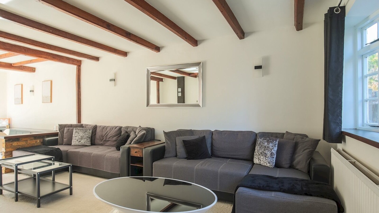 Photo of Livingroom in Wraysbury