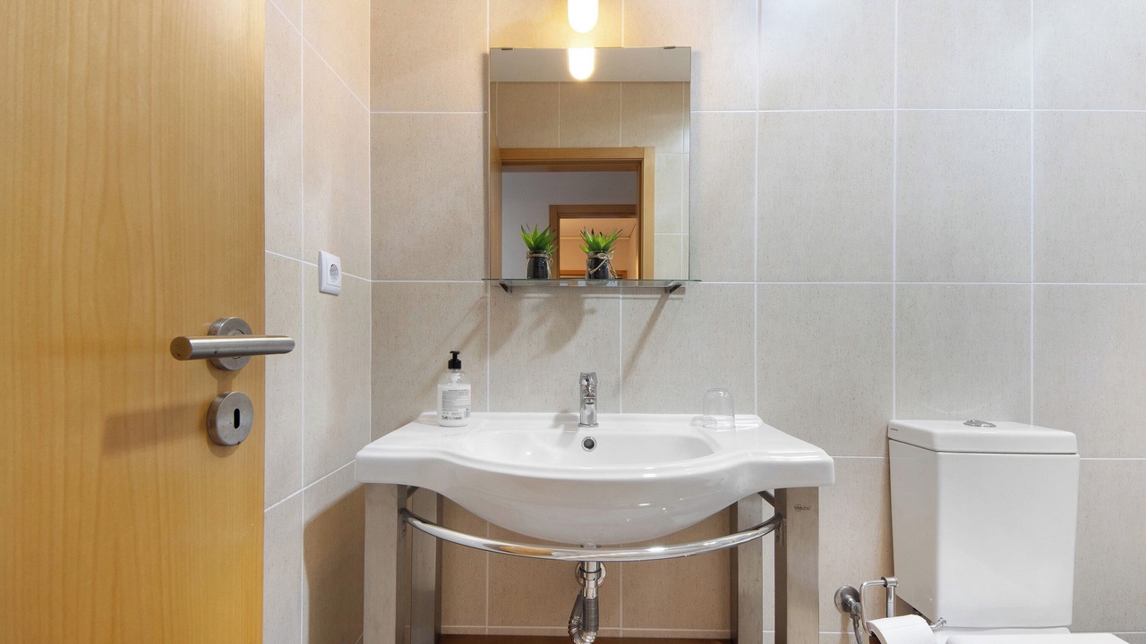 Photo of Bathroom in Vagos