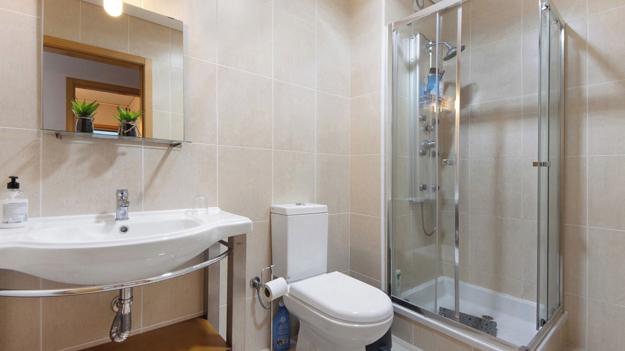 Photo of Bathroom in Vagos