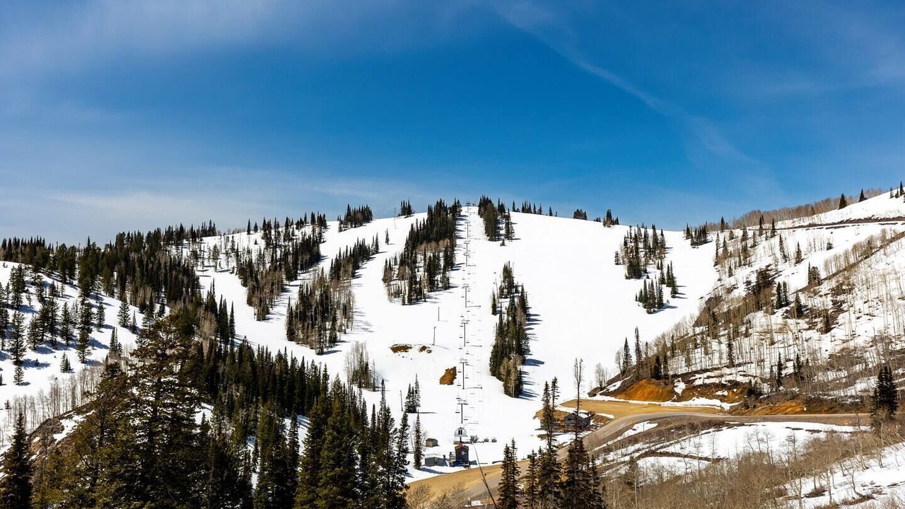Photo of Others in Powder Mountain