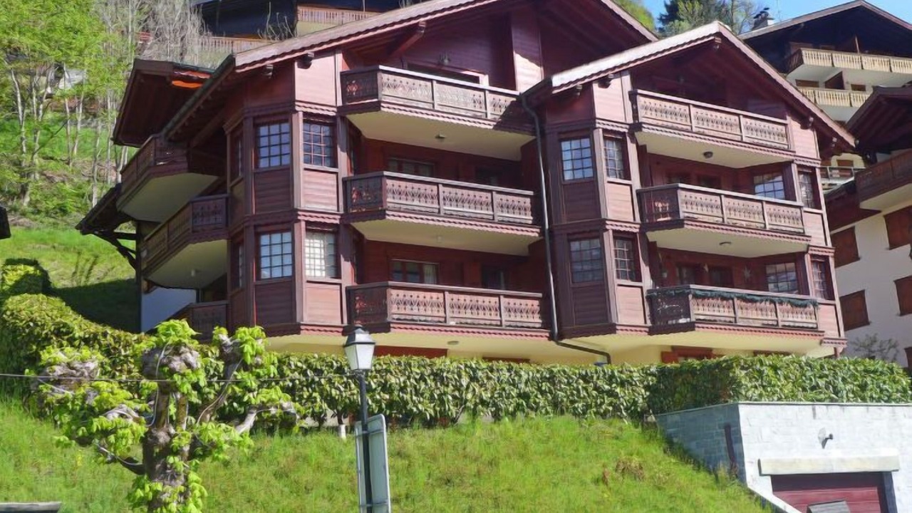 Photo of Others in Champery
