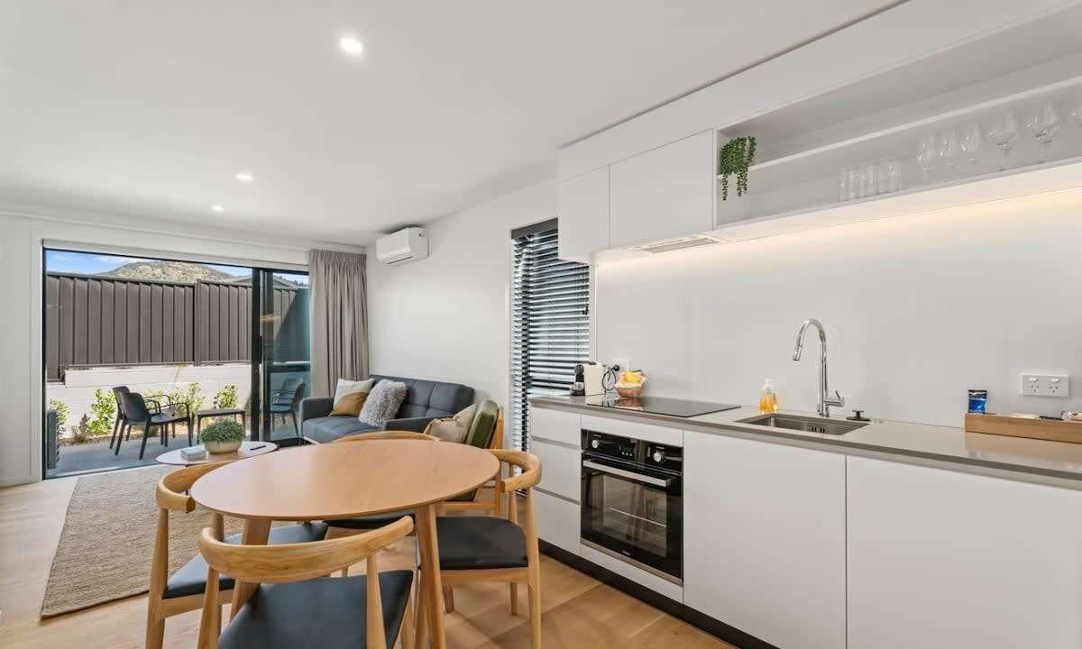Photo of Kitchen in Albert Town