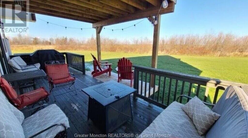 Photo of Patio Balcony in Cap-Pele