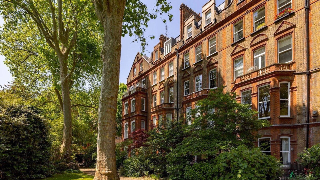 Photo of Outdoor in Earl's Court