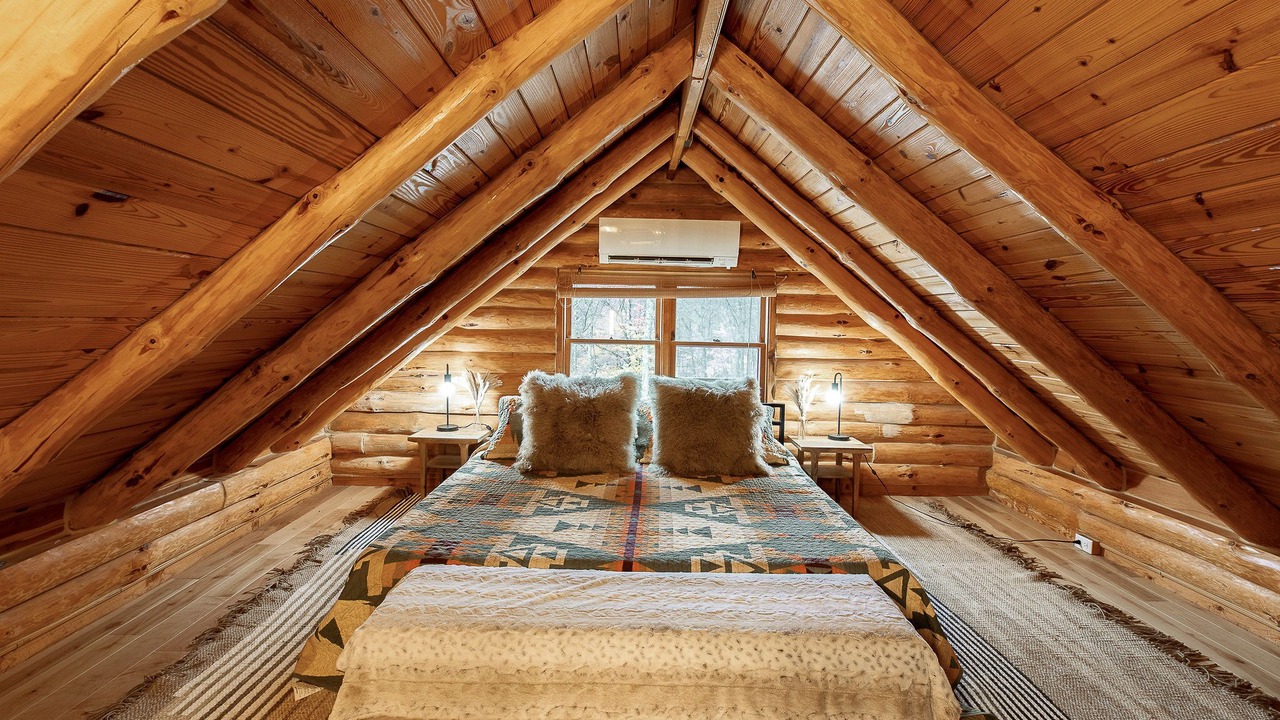 Photo of Bedroom in Phoenicia