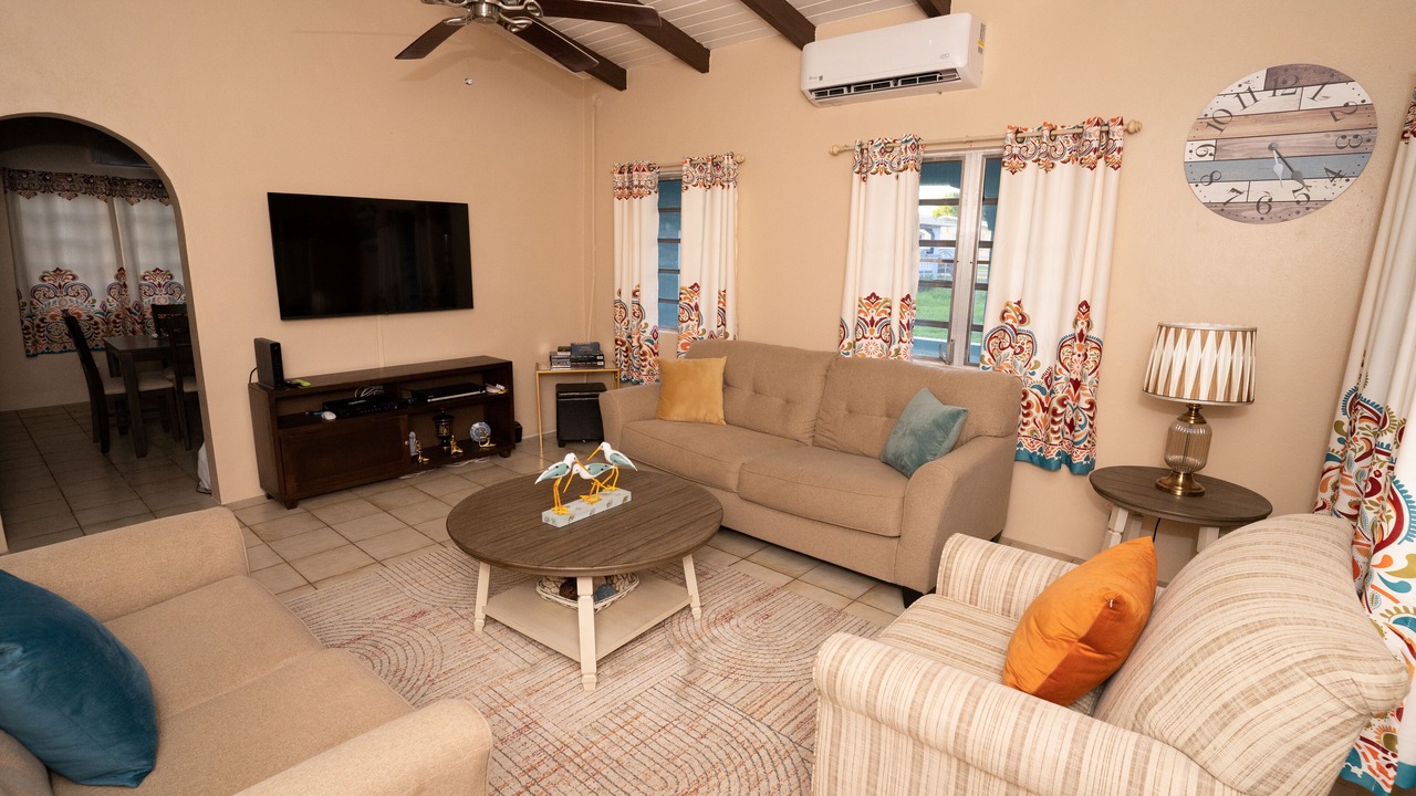 Photo of Livingroom in Estate Upper Love
