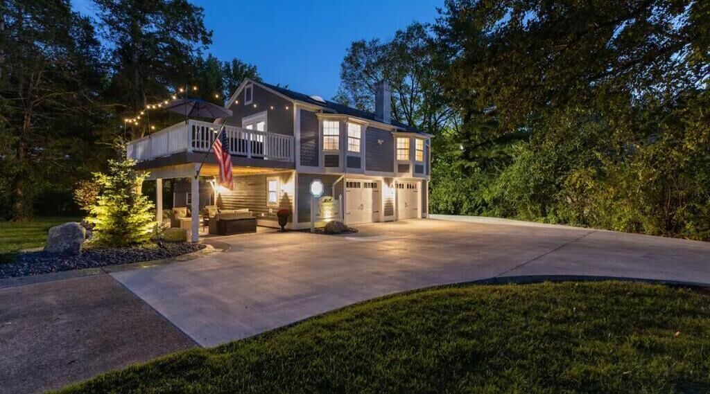 Photo of Outdoor in Farmington