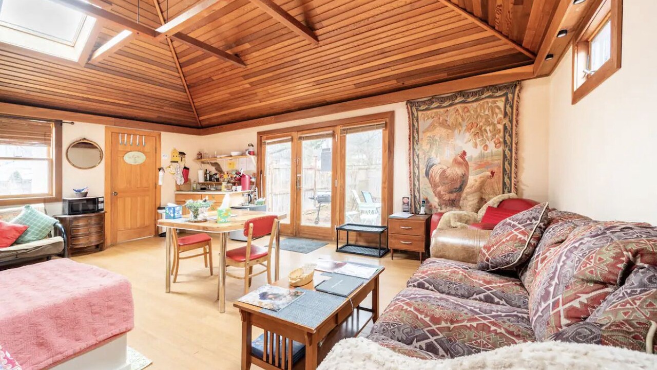 Photo of Livingroom in Phoenicia