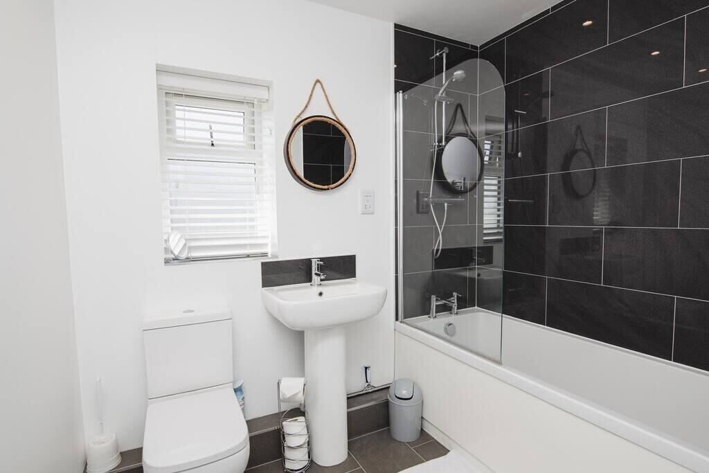 Photo of Bathroom in Didcot