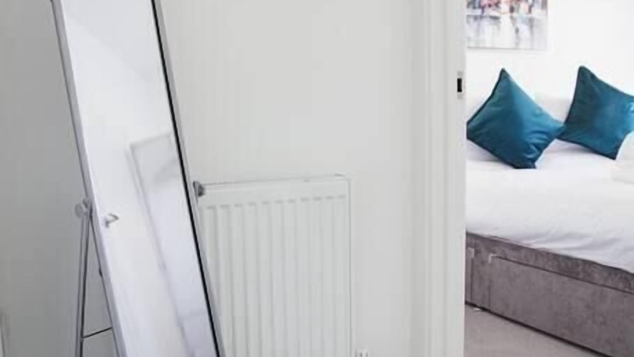 Photo of Bedroom in Didcot