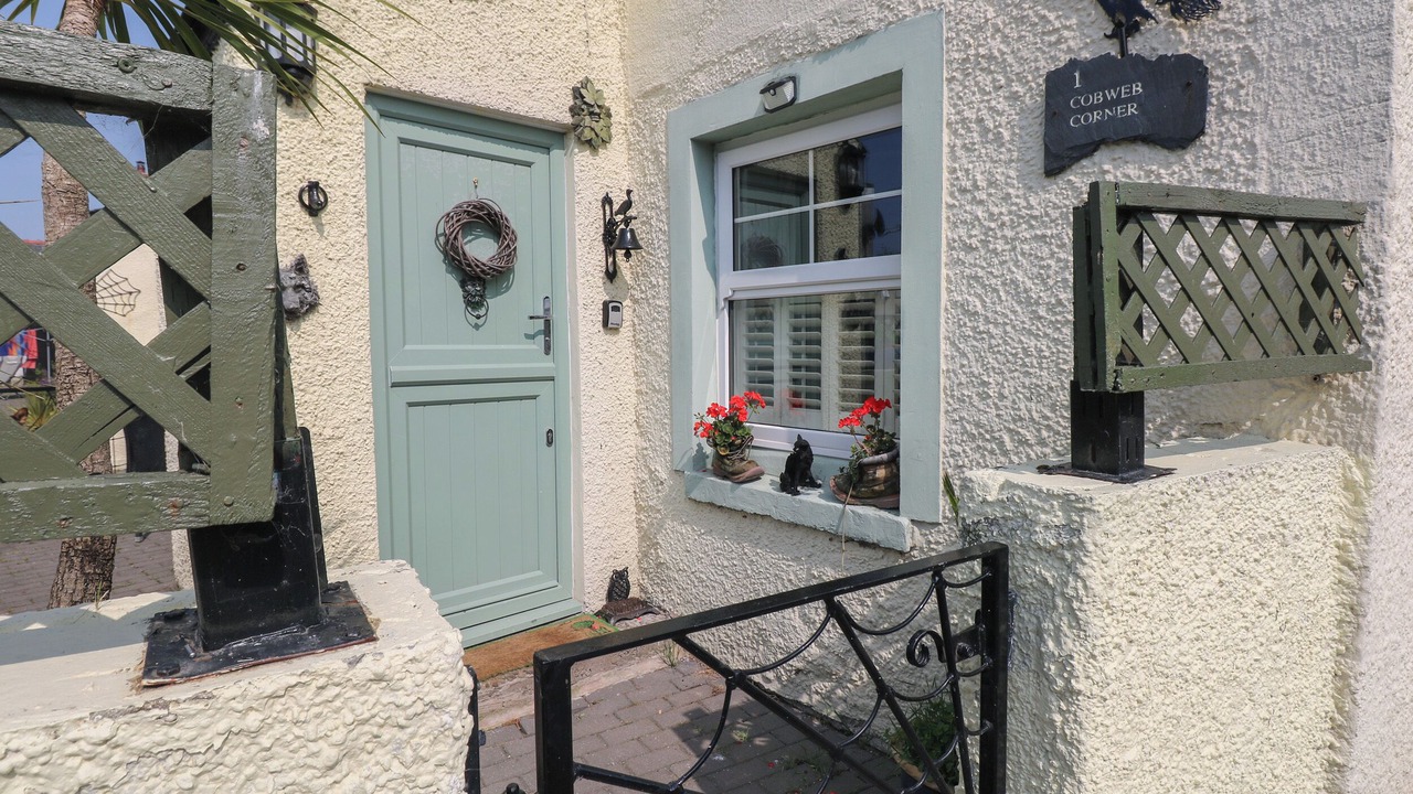 Photo of Outdoor in Newton