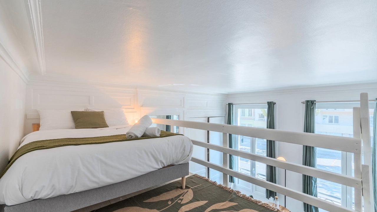 Photo of Bedroom in Vauban Esquermes