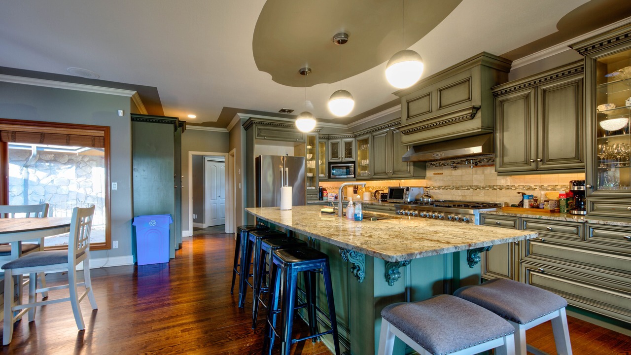 Photo of Kitchen in Lower Sumas Mountain