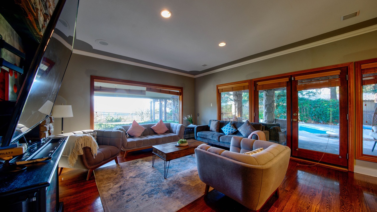 Photo of Livingroom in Lower Sumas Mountain