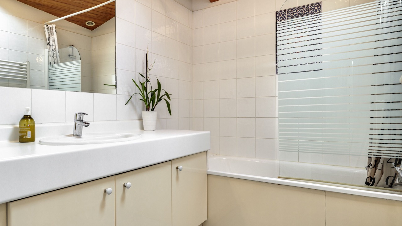 Photo of Bathroom in Le Bouscat