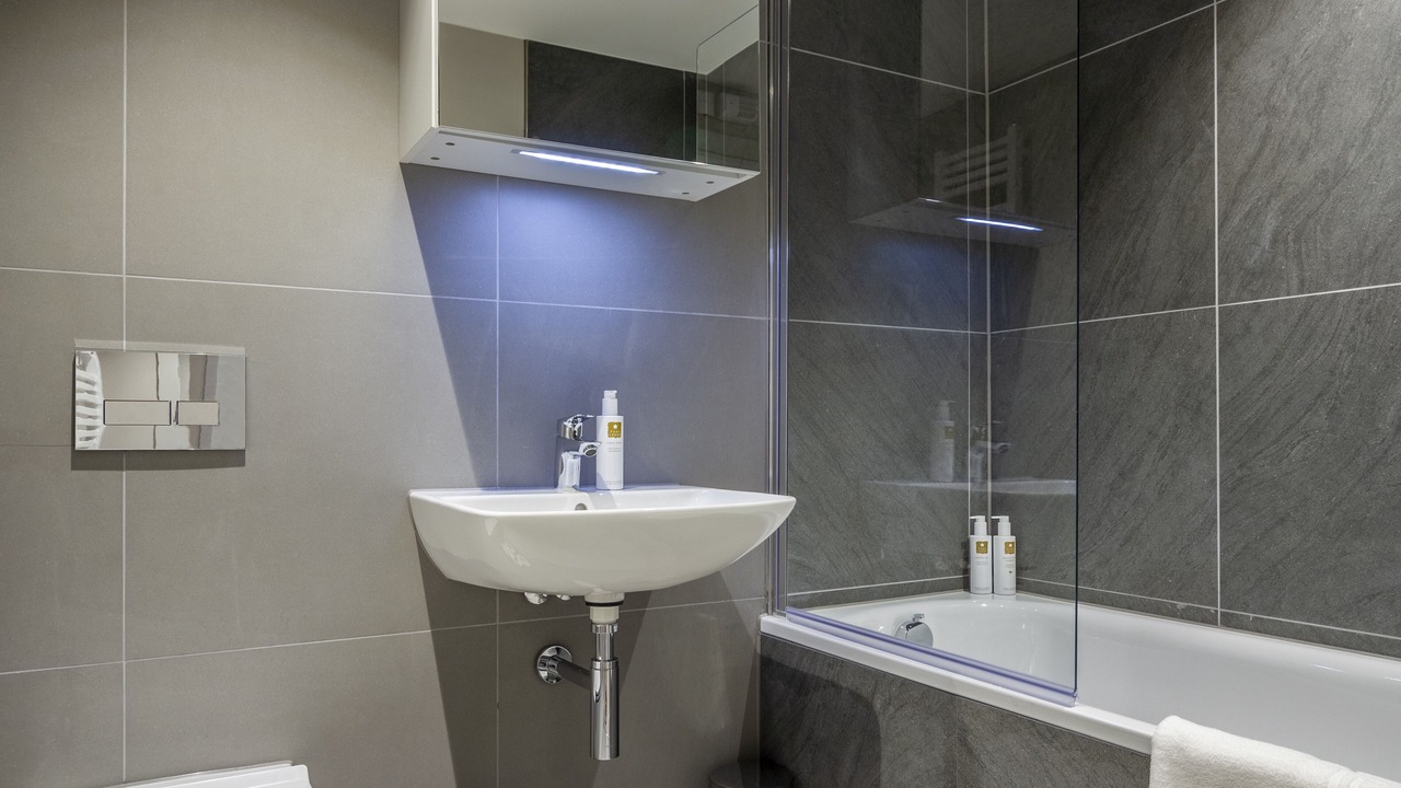Photo of Bathroom in Backbarrow