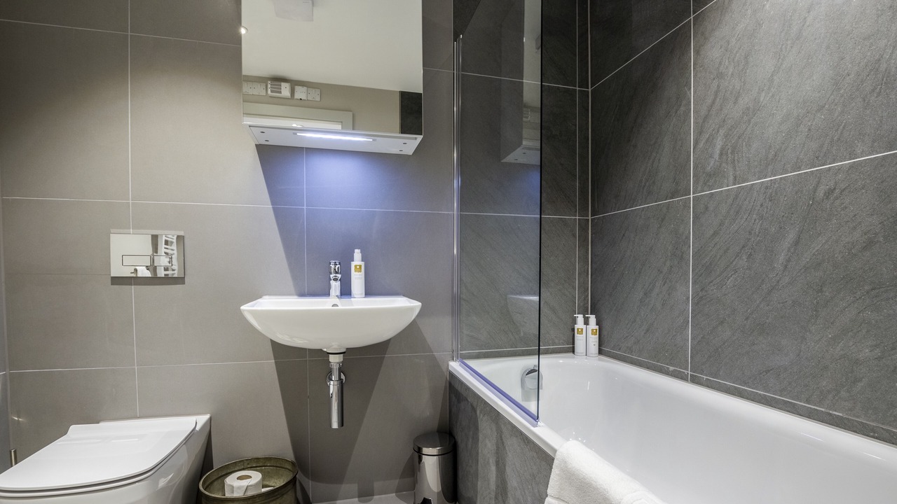 Photo of Bathroom in Backbarrow