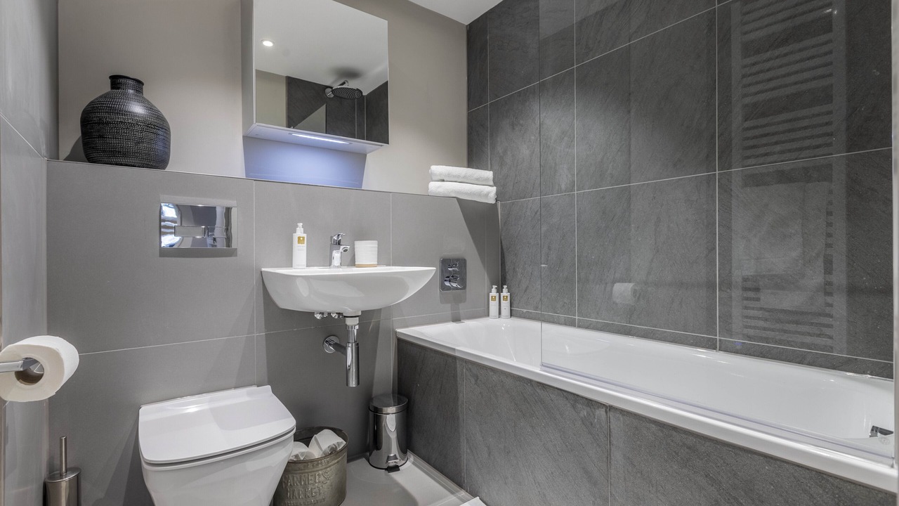 Photo of Bathroom in Backbarrow