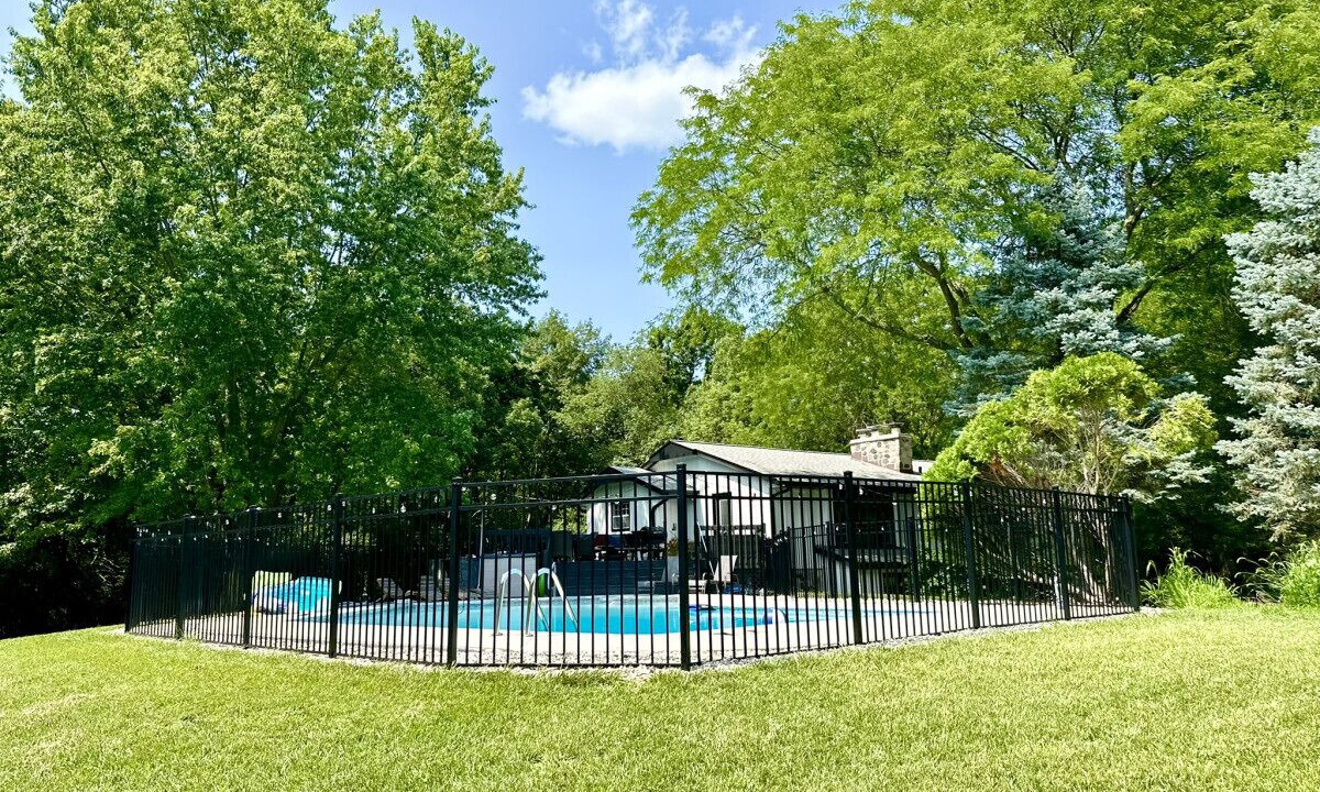 Photo of Outdoor in Colgate