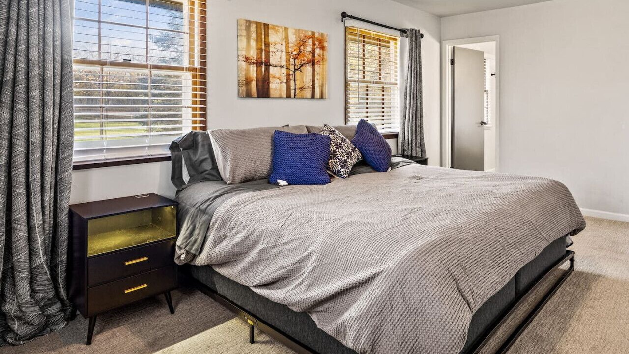 Photo of Bedroom in Colgate