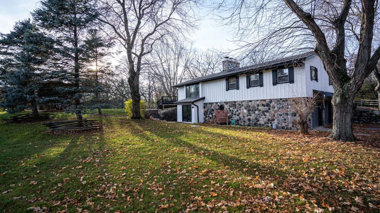 Photo of Outdoor in Colgate