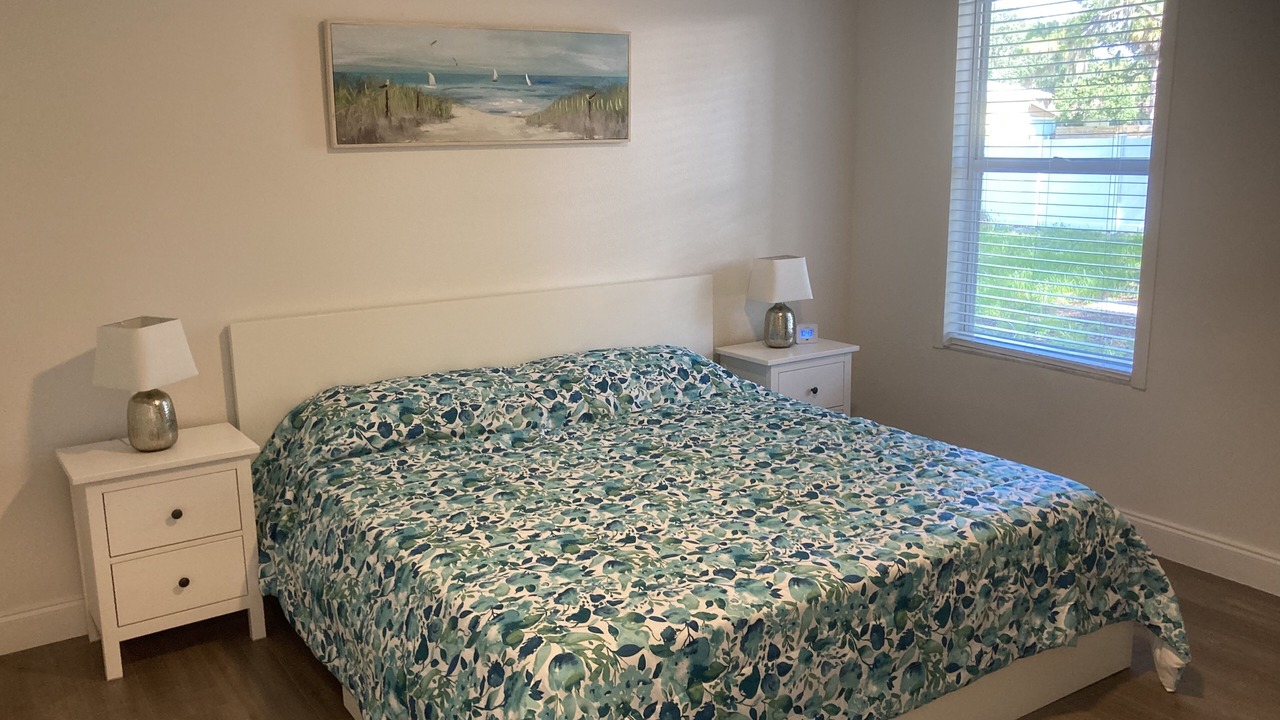 Photo of Bedroom in Bayou Oaks
