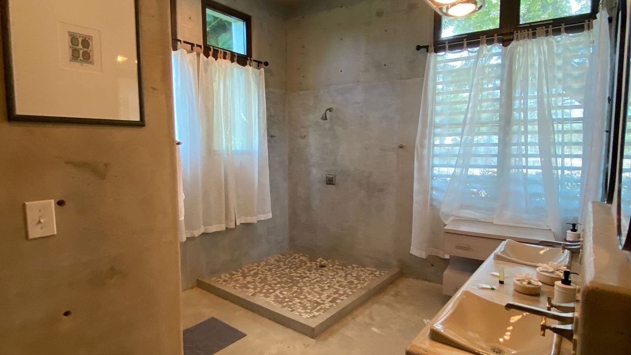 Photo of Bathroom in Aguadilla