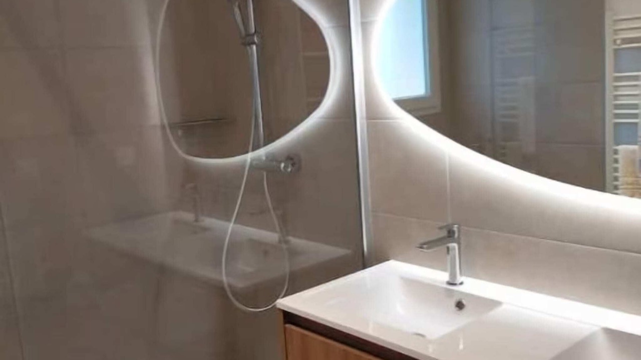 Photo of Bathroom in Feyzin