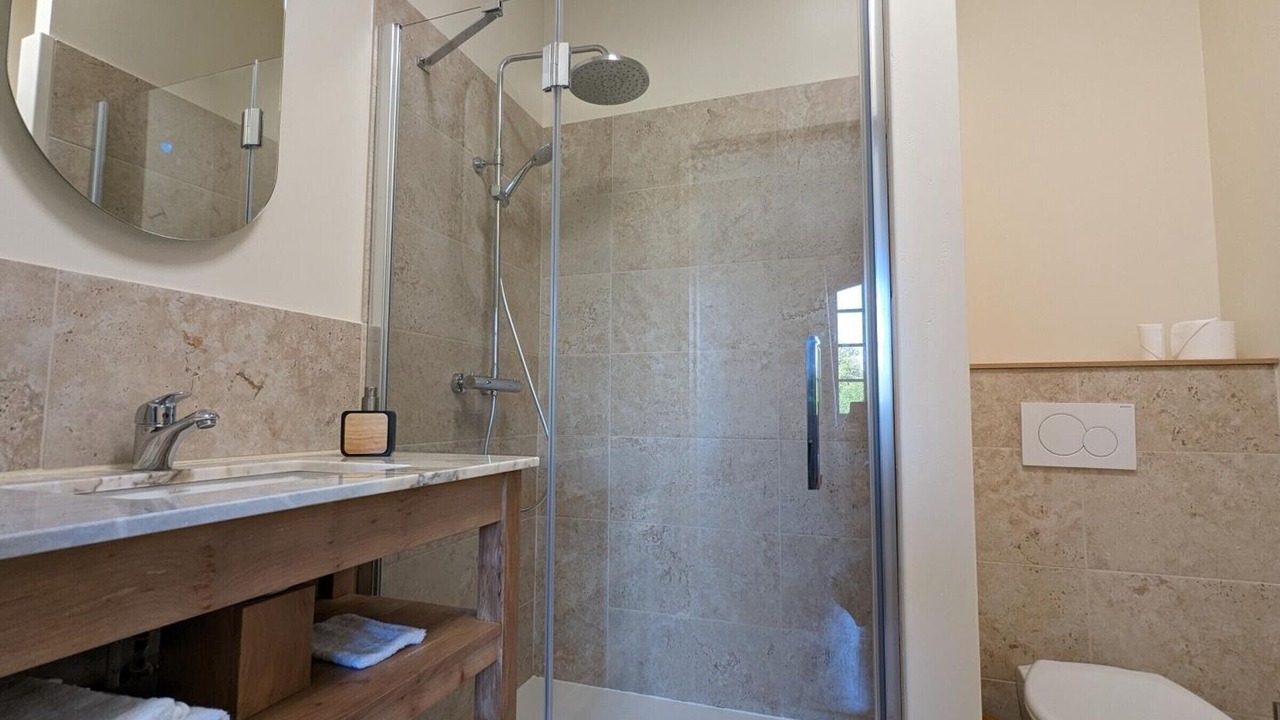 Photo of Bathroom in Gondeville