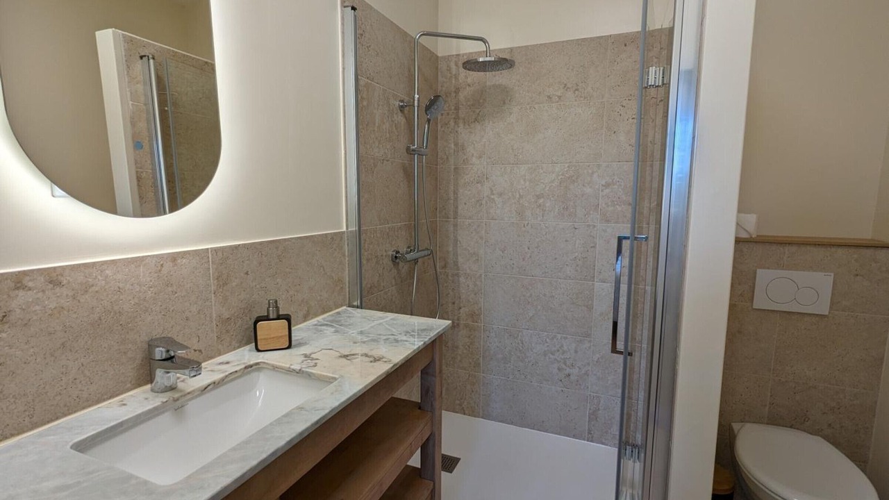 Photo of Bathroom in Gondeville