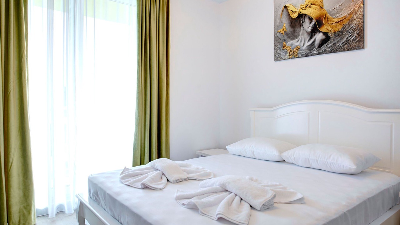 Photo of Bedroom in Mamaia-Sat