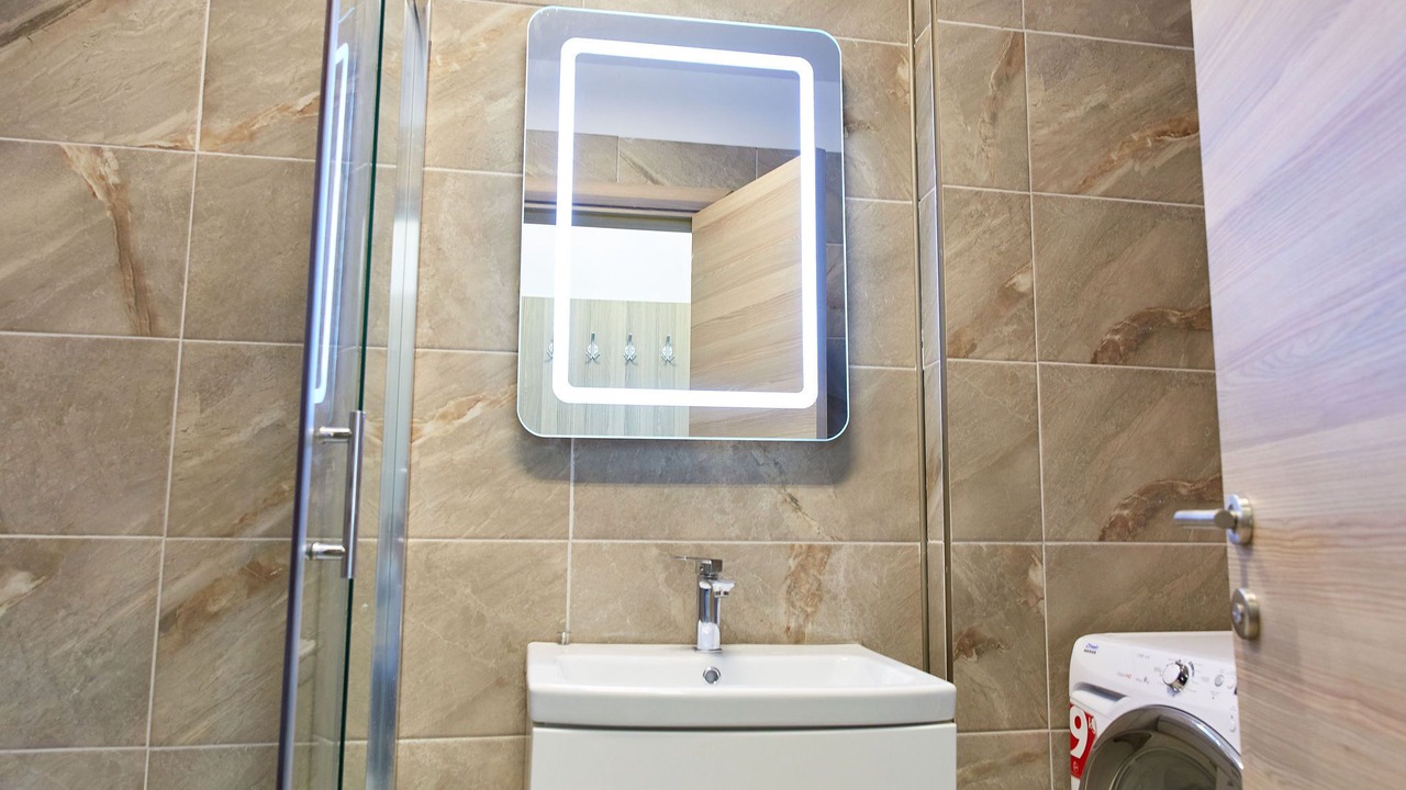 Photo of Bathroom in Mamaia-Sat