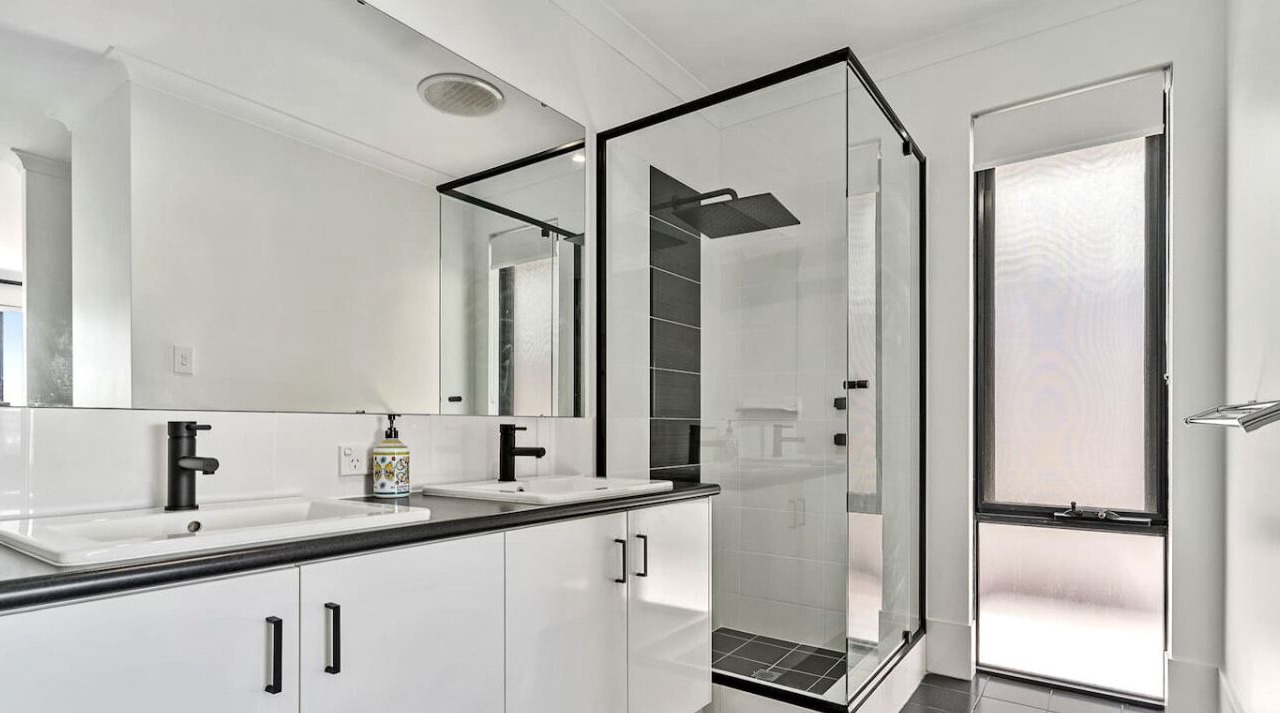 Photo of Bathroom in Wannanup
