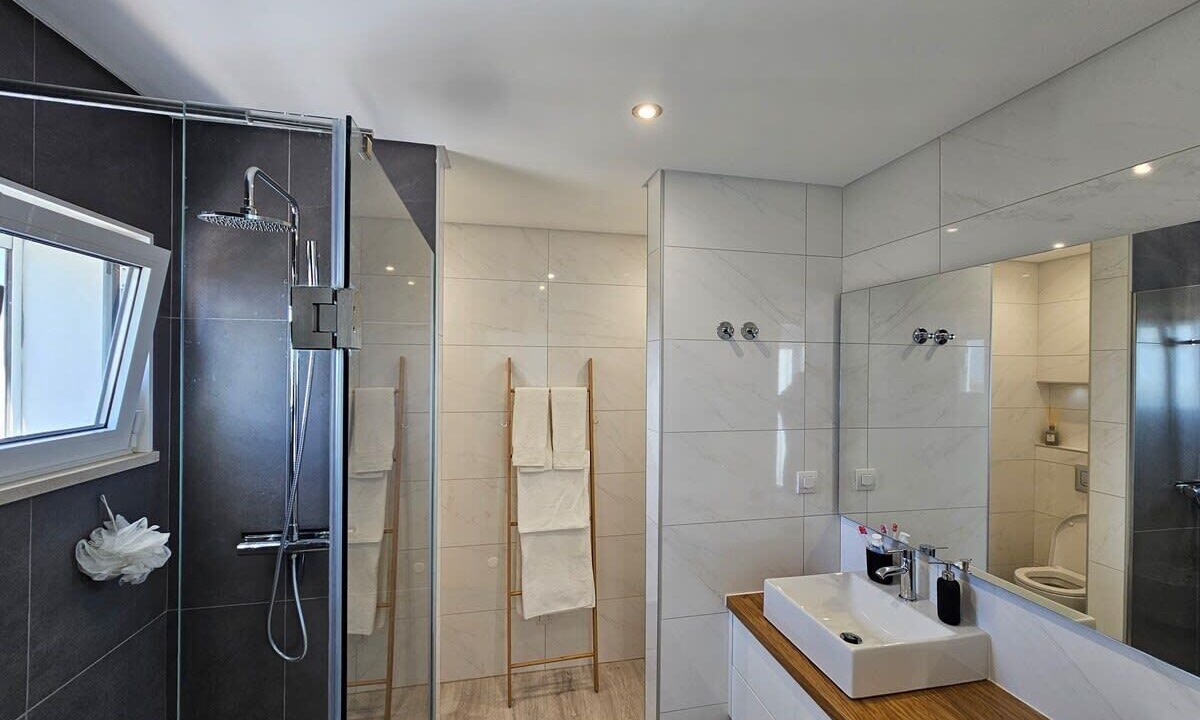 Photo of Bathroom in Vale Grande