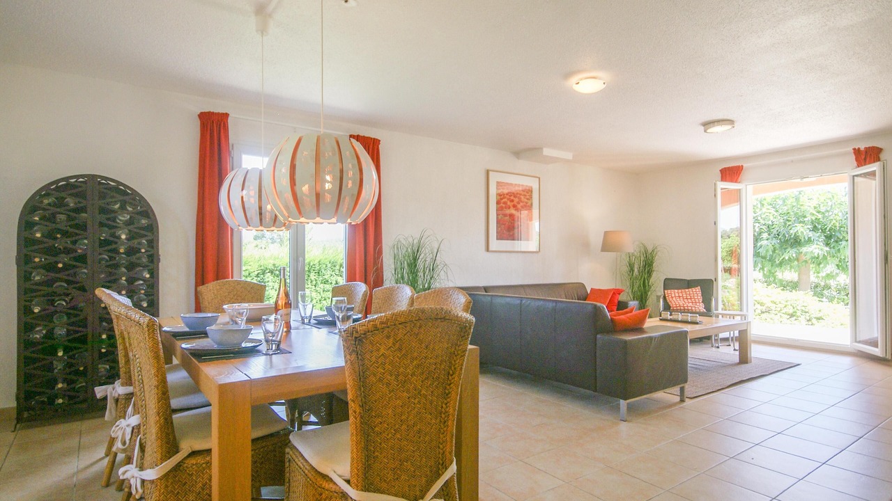 Photo of Livingroom in Aups