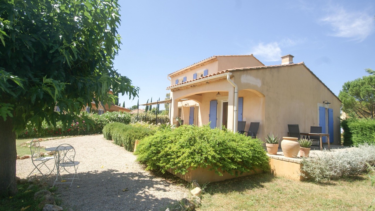 Photo of Outdoor in Aups